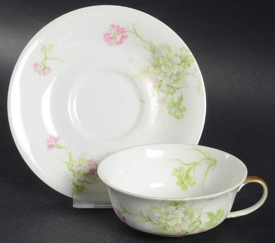 LNT158 Flat Cup & Saucer Set by Lanternier-1