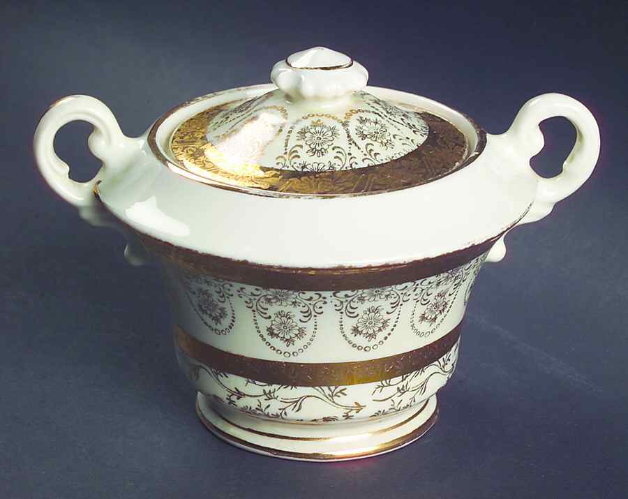 LP17 Sugar Bowl & Lid by La Petite China-1