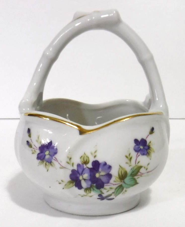 Violette Small Basket by Lefton-1