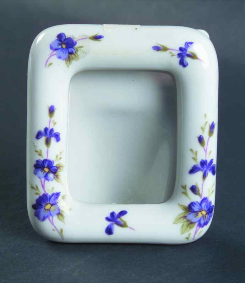 Violette Frame Holds 1 1/2" X 2" by Lefton-1