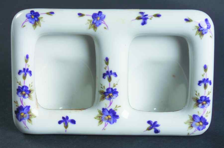 Violette Double Frame-Holds 1 1/2" X 2" by Lefton-1