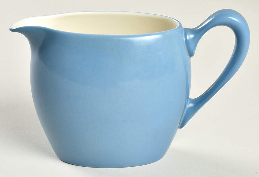 B391 141 Creamer by Lenox-1