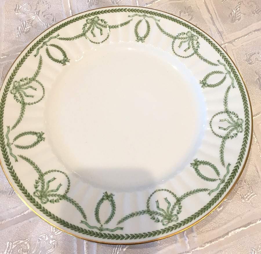 LNT162 Dinner Plate by Lanternier-1