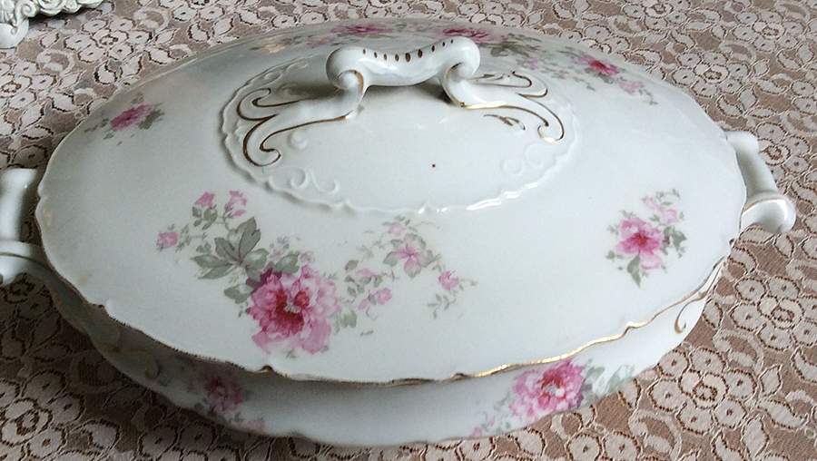 827 Oval Covered Vegetable by Lazarus Straus & Sons-1