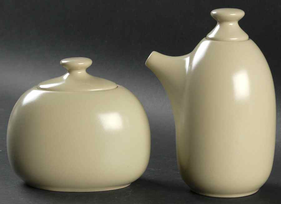 Stone (Round) Creamer & Sugar with Lids Set by Lindt-Stymeist-1