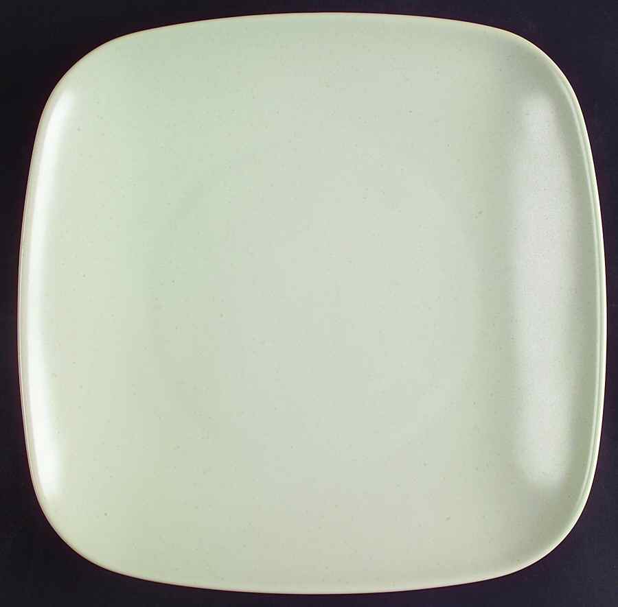 Linen (Square) Dinner Plate by Lindt-Stymeist-1
