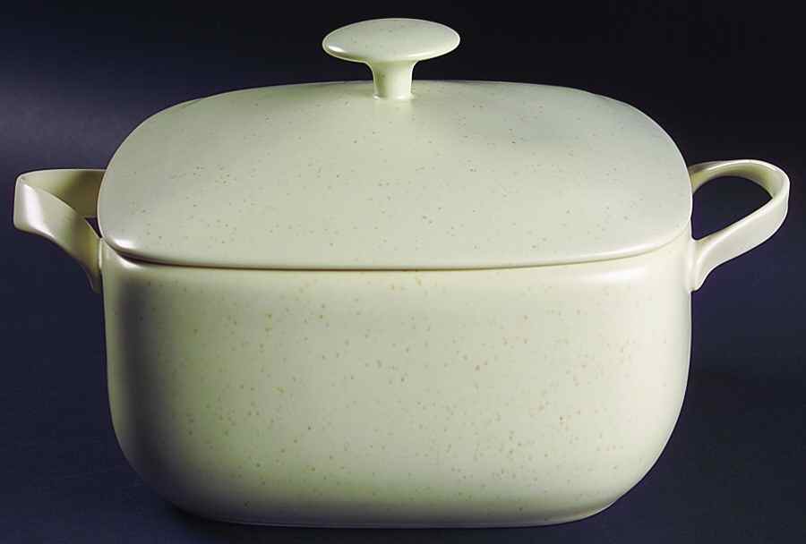 Linen (Square) 3 Quart Square Casserole with Ceramic Lid by Lindt-Stymeist-1