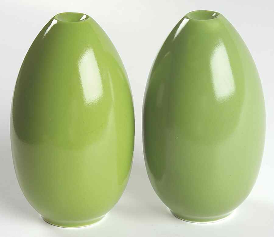 Rso Brights Accessories Green Salt & Pepper Set by Lindt-Stymeist-1