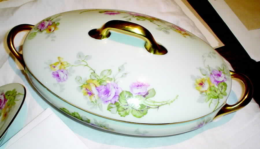 LIM155 Oval Covered Vegetable by Limoges-French-1
