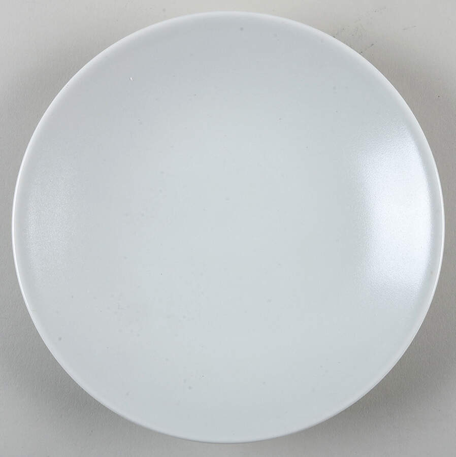 Linen (Round, Satin Smooth) Bread & Butter Plate by Lindt-Stymeist-1