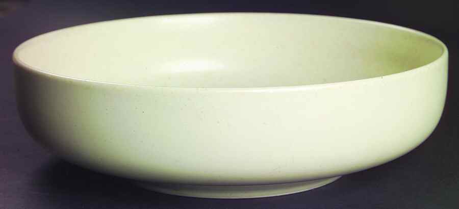 Linen (Round, Satin Smooth) 10" Round Vegetable Bowl by Lindt-Stymeist-1