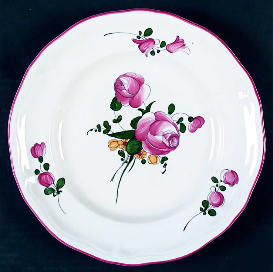 LON10 Dinner Plate by Longchamp-1