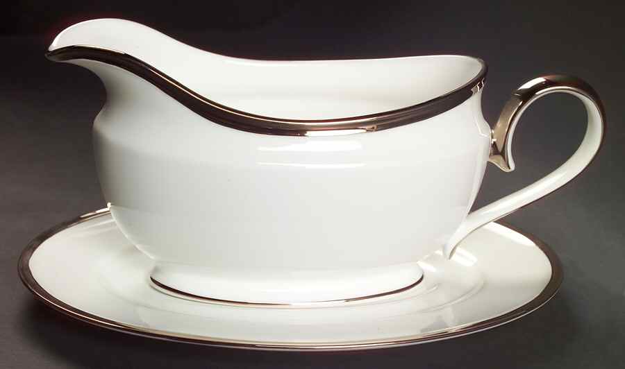 Solitaire White Gravy Boat & Underplate by Lenox-1