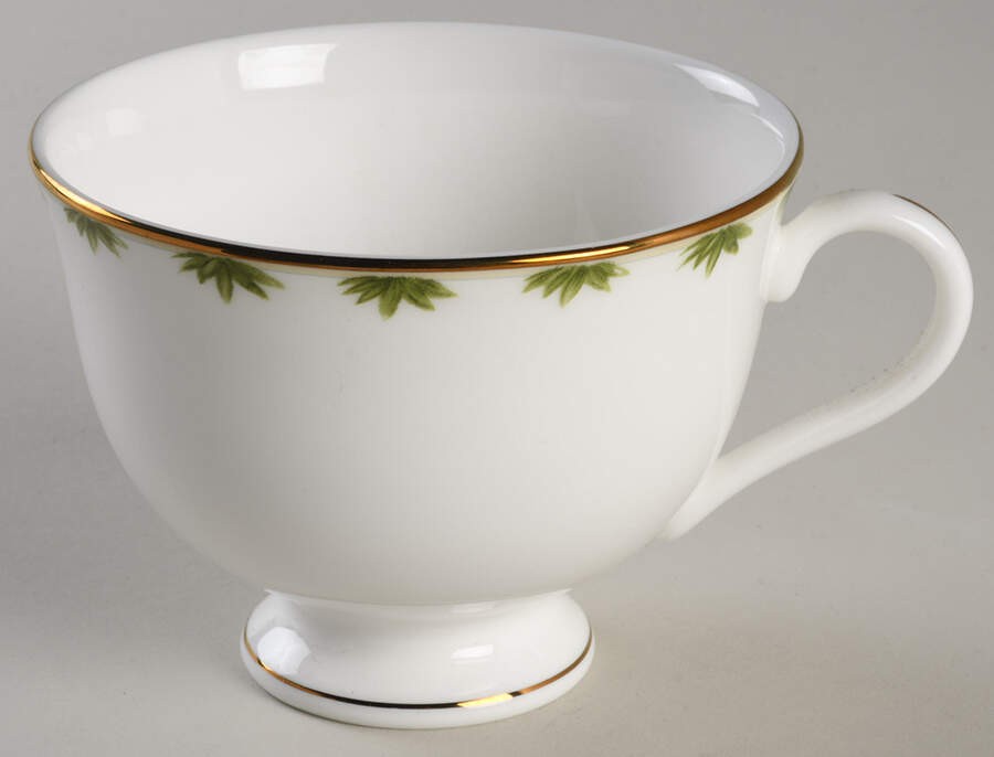 Colonial Tradewind Footed Cup by Lenox-1