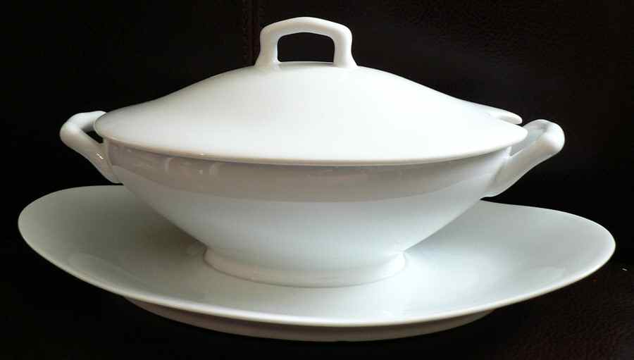 LIM171 Gravy Boat w/Attached Underplate & Lid by Limoges-French-1
