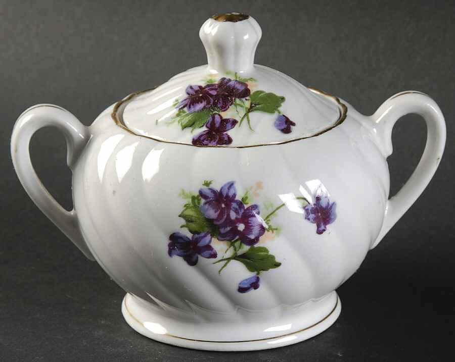 LEF46 Sugar Bowl & Lid by Lefton-1