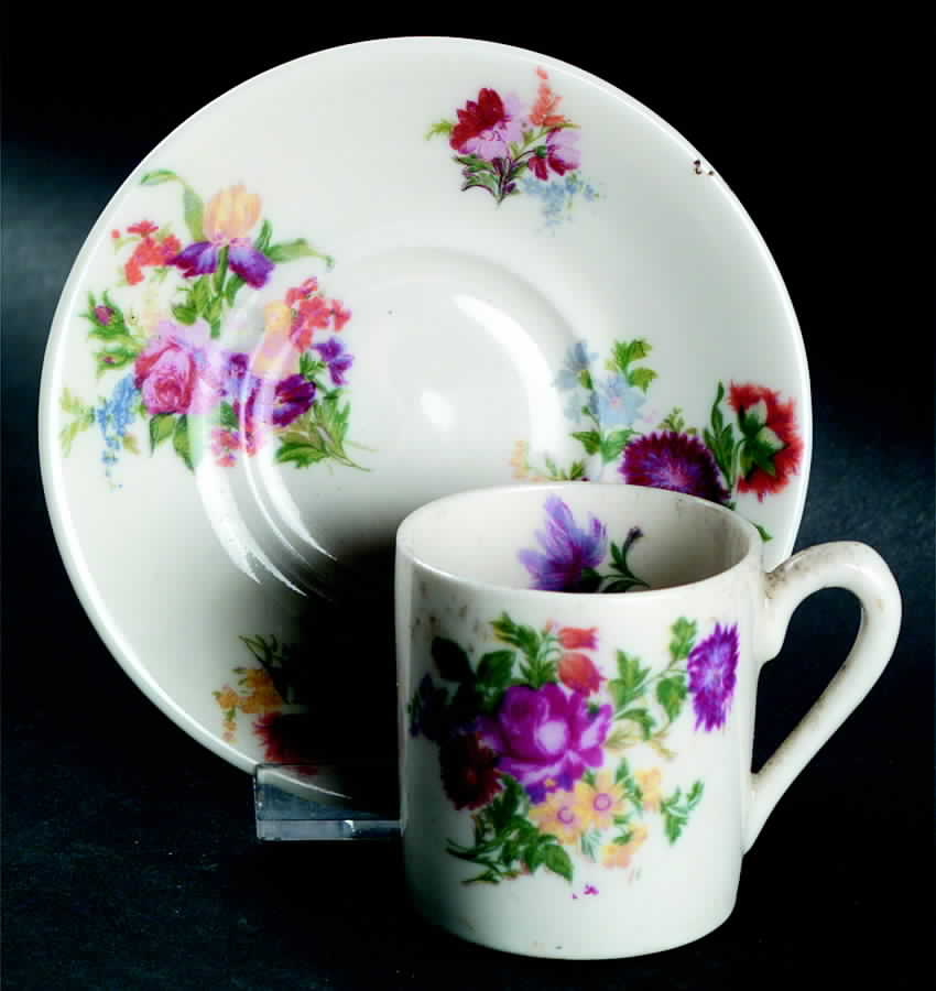 SCE101 Flat Demitasse Cup & Saucer Set by Scammell-1