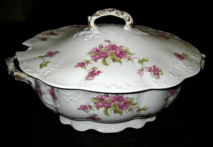LSS108 Tureen &  Lid by Lazarus Straus & Sons-1