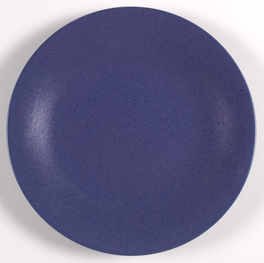 Blueberry Dinner Plate by Lindt-Stymeist-1