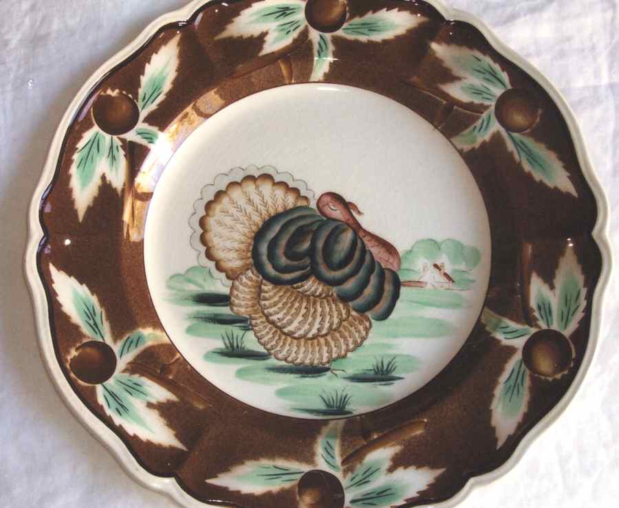 LON11 Dinner Plate by Longchamp-1