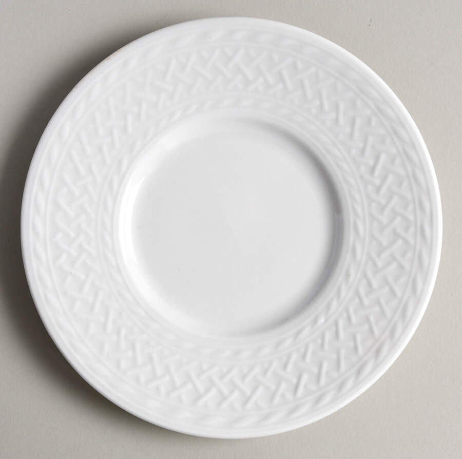 LNN20 Saucer by Lynn's China-1