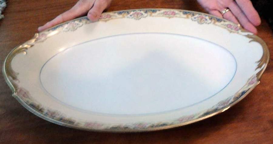 LEG46 16" Oval Serving Platter by F Legrand & Cie-1