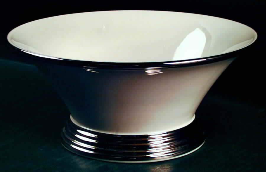 Solitaire Nouveau 8" Round Vegetable Bowl by Lenox-1