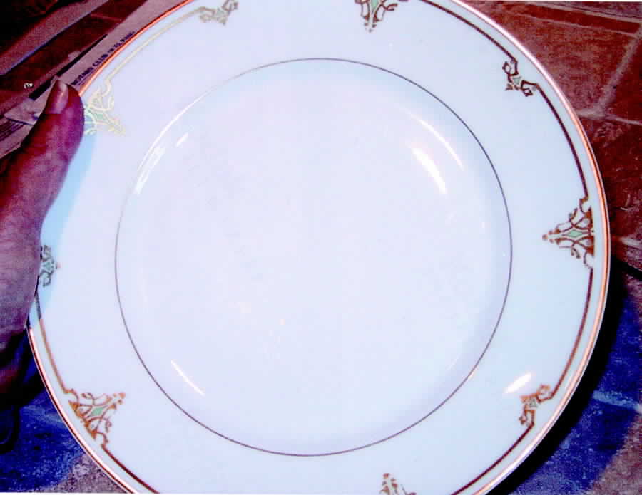 LAT68 Dinner Plate by Latrille-1
