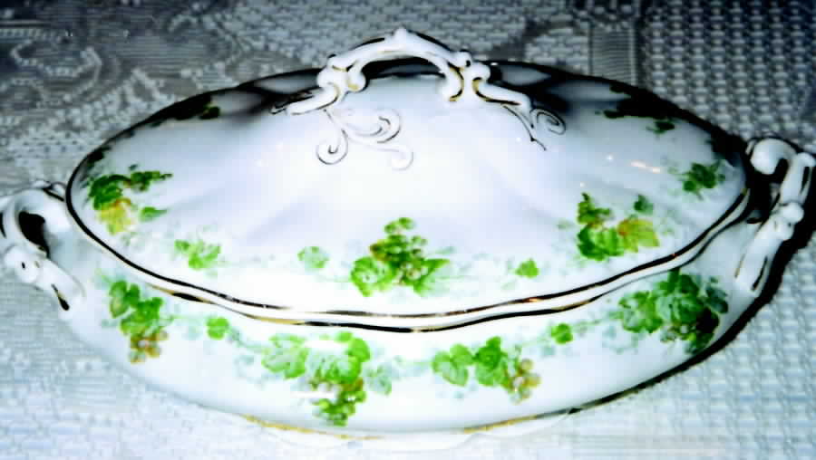 Lss117 Oval Covered Vegetable by Lazarus Straus & Sons-1