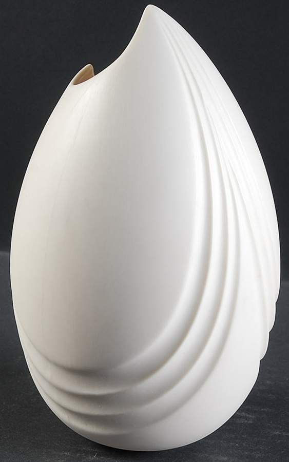 Illusions Collection 7" Vase by Lenox-1