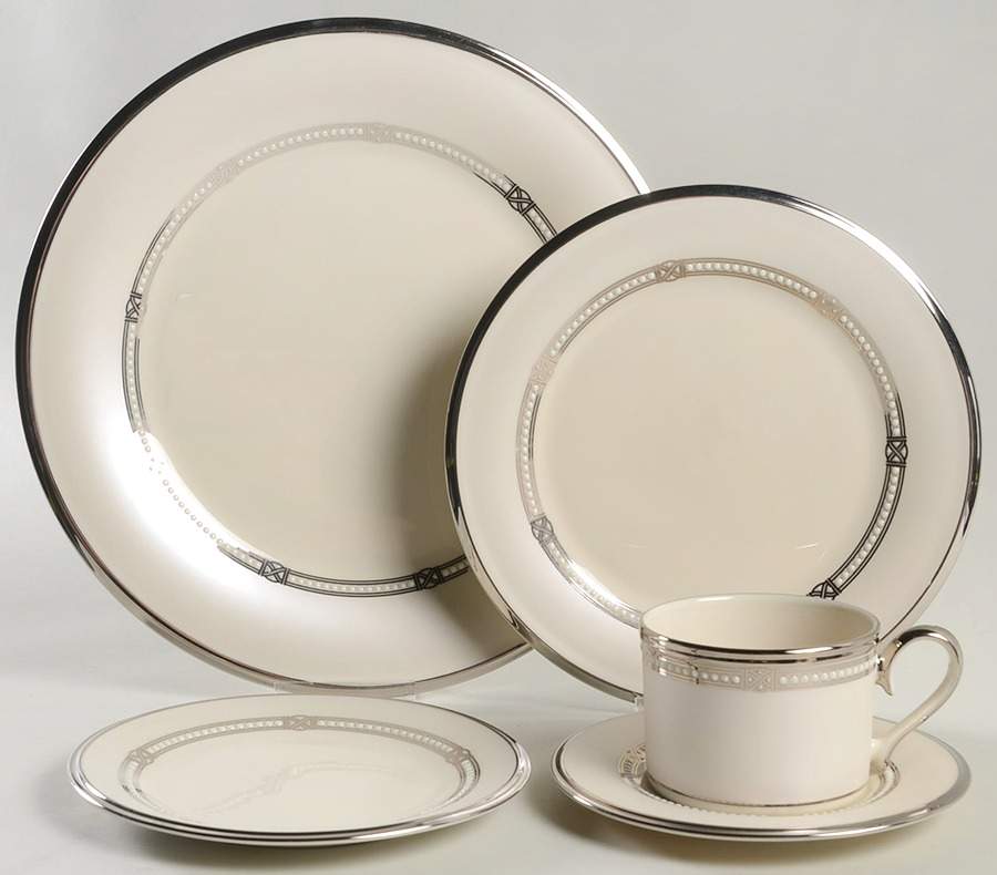 Engagement 5 Piece Place Setting by Lenox-1