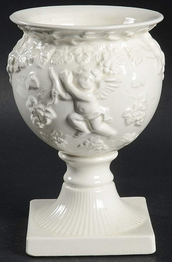 Renaissance 6" Vase by Lefton-1