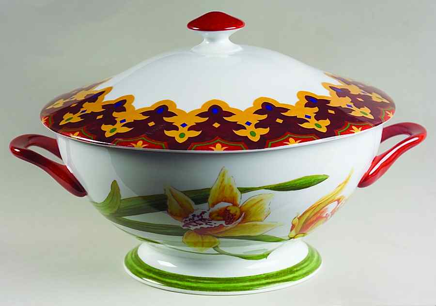Odalisque Tureen &  Lid by Laure Japy-1