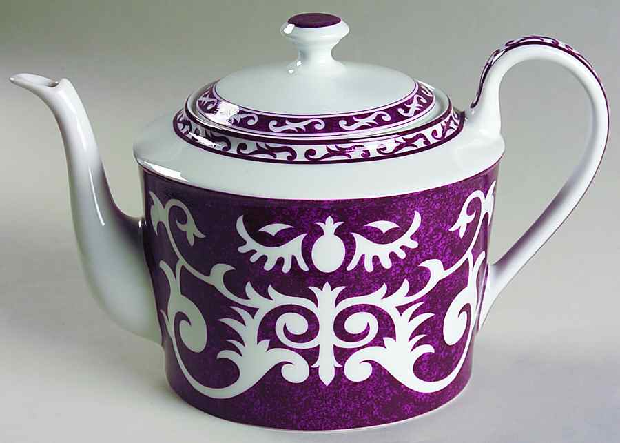 Tzarine Teapot & Lid by Laure Japy-1