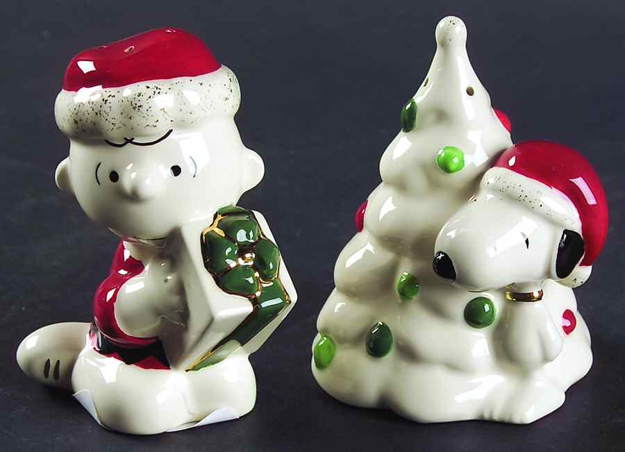 Snoopy's Christmas Salt & Pepper Set by Lenox-1