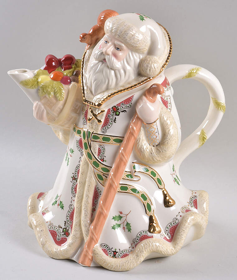 Woodland Santa Teapot & Lid by Lenox-1