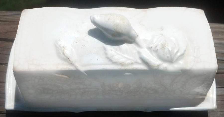 White Rose 1/4 Lb Covered Butter by Lipper & Mann (L & M)-1