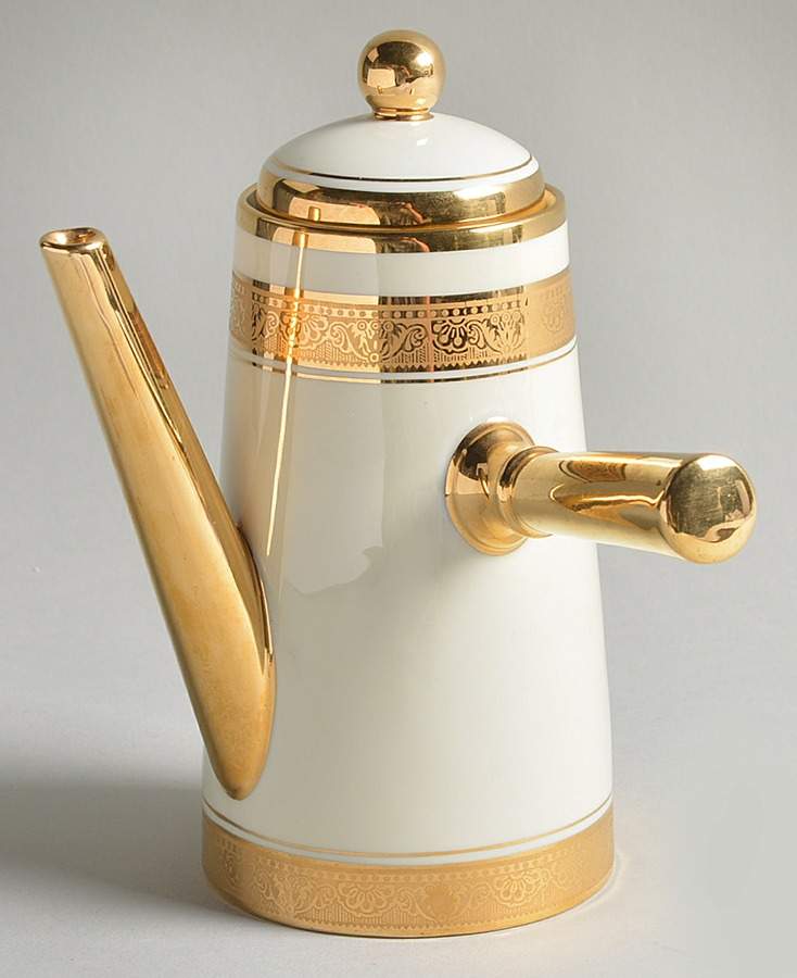 Pompadour Individual Coffee Pot & Lid by Legle Porc d'Art-1
