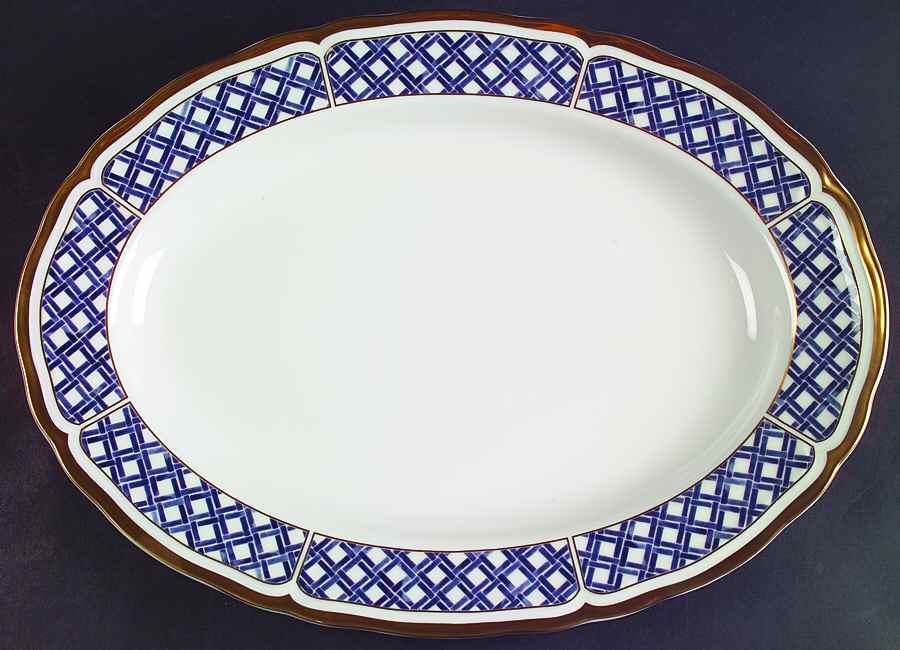 Lattice 14" Oval Serving Platter by Ralph Lauren China-1