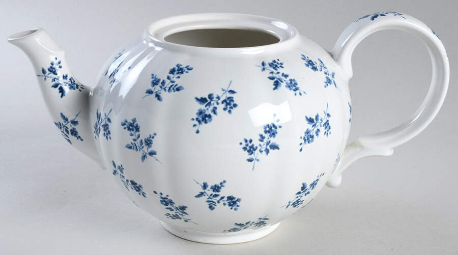 Rosebud Teapot No Lid by Ralph Lauren China-1