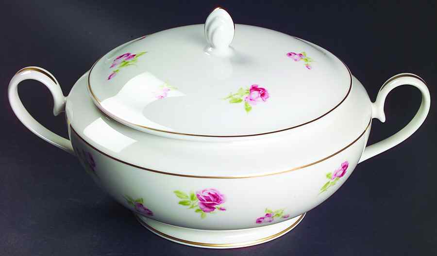 Hampton Blossom 2 Qt Round Covered Casserole by Ralph Lauren China-1
