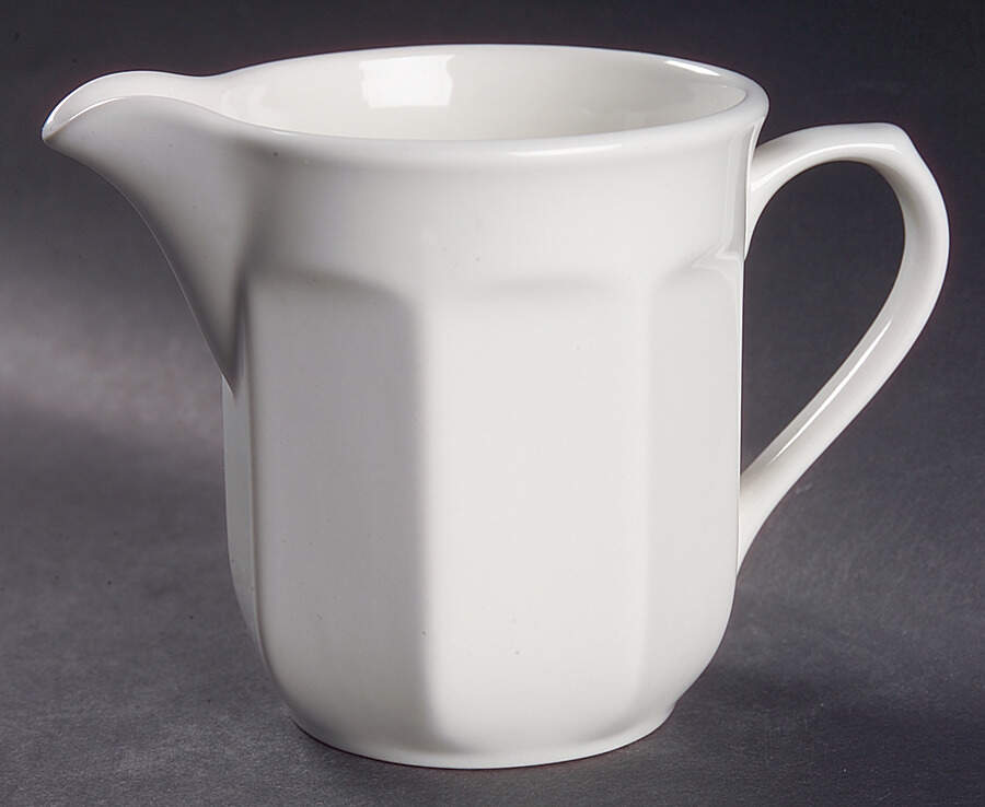 Boxwood Creamer by Ralph Lauren China-1