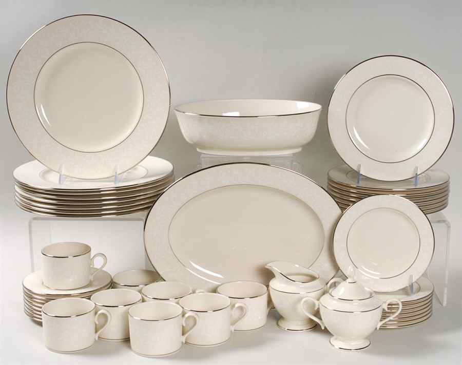 Linen Rose 45 Piece Set by Lenox-1