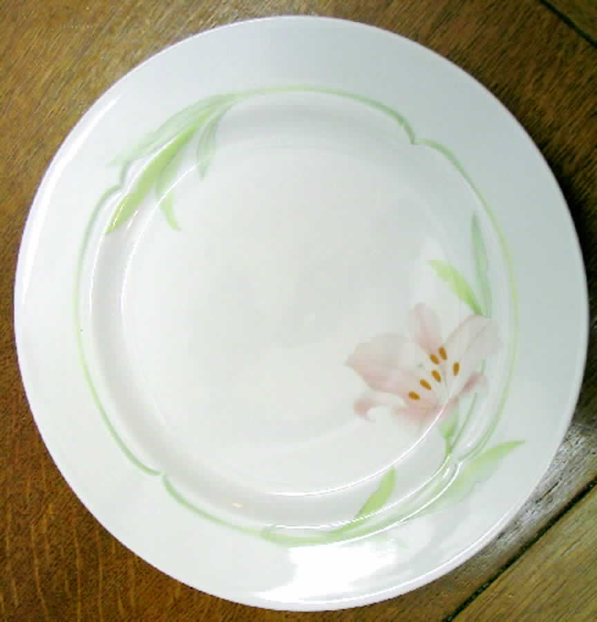 LMB1 Luncheon Plate by La Maison-Bavaria-1
