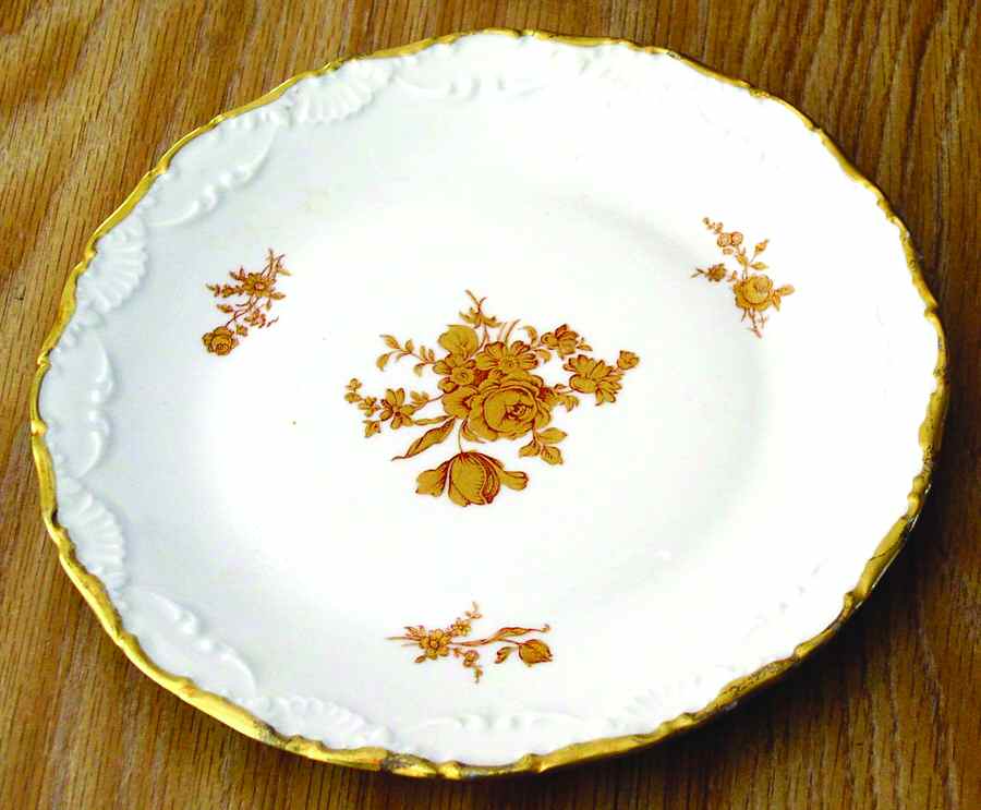 LCT14 Dinner Plate by Limoges Castel-1