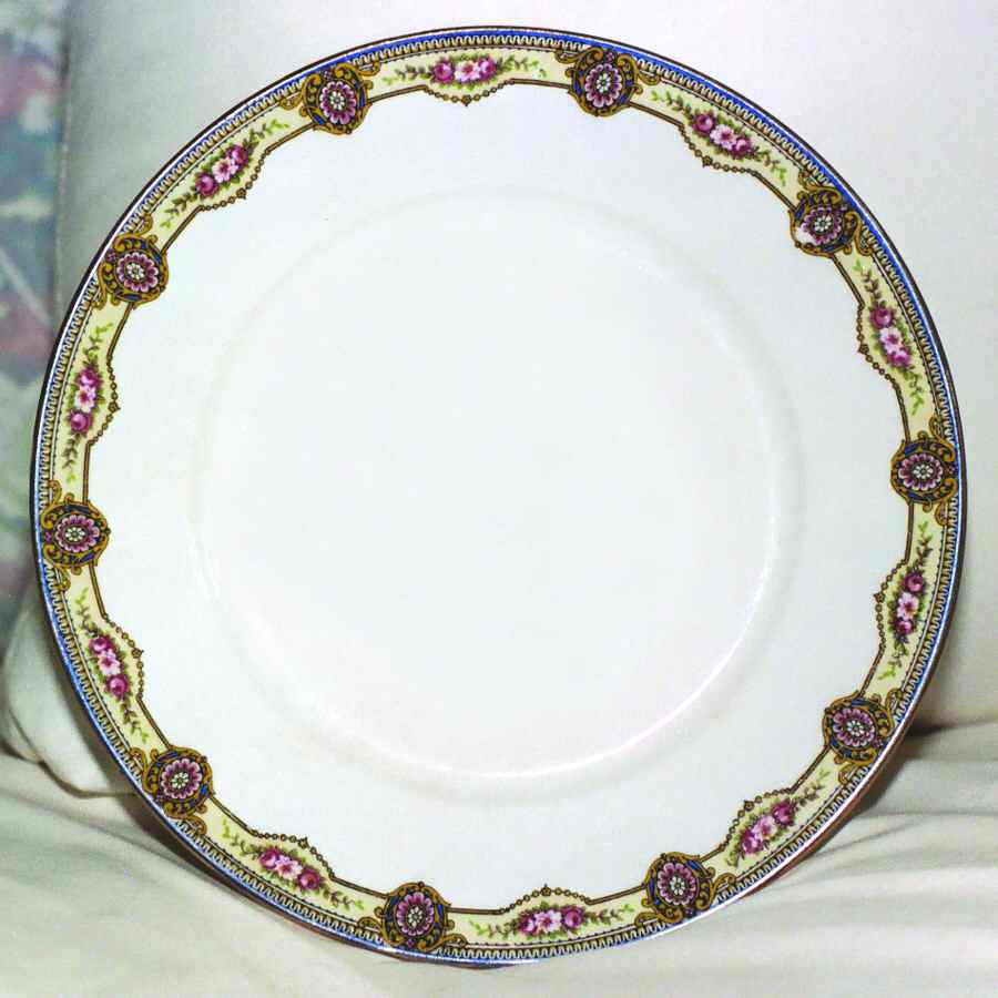 LEG61 Dinner Plate by F Legrand & Cie-1
