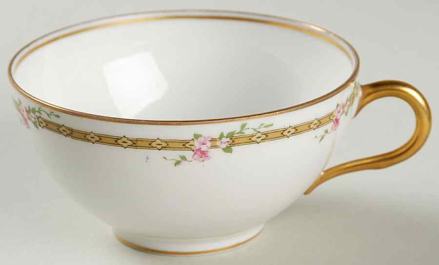 LAT76 Flat Cup by Latrille-1