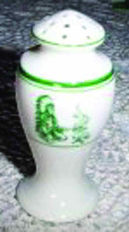 C383 Salt & Pepper Set by Lenox-1