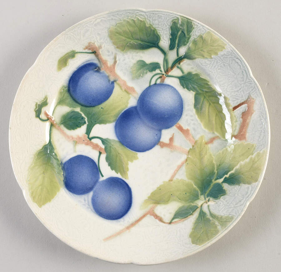 Barbotines Luncheon Plate by Luneville-1