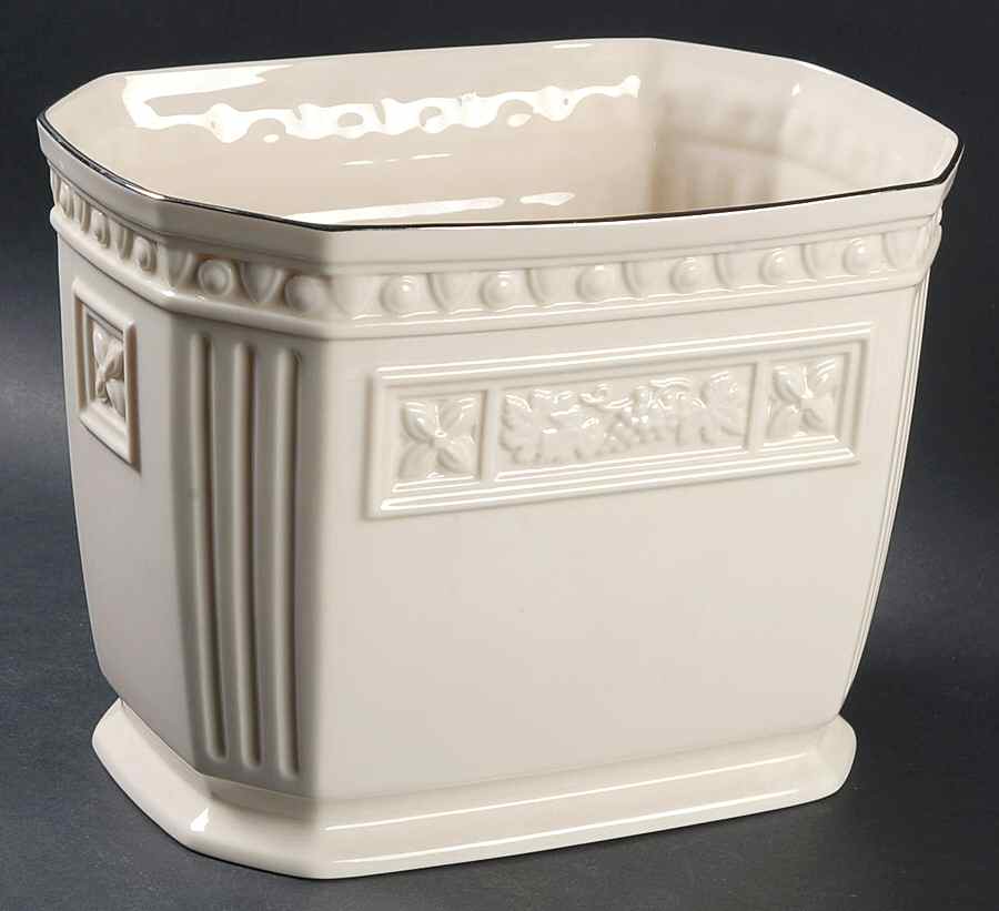 Forum Collection Wine Cooler by Lenox-1